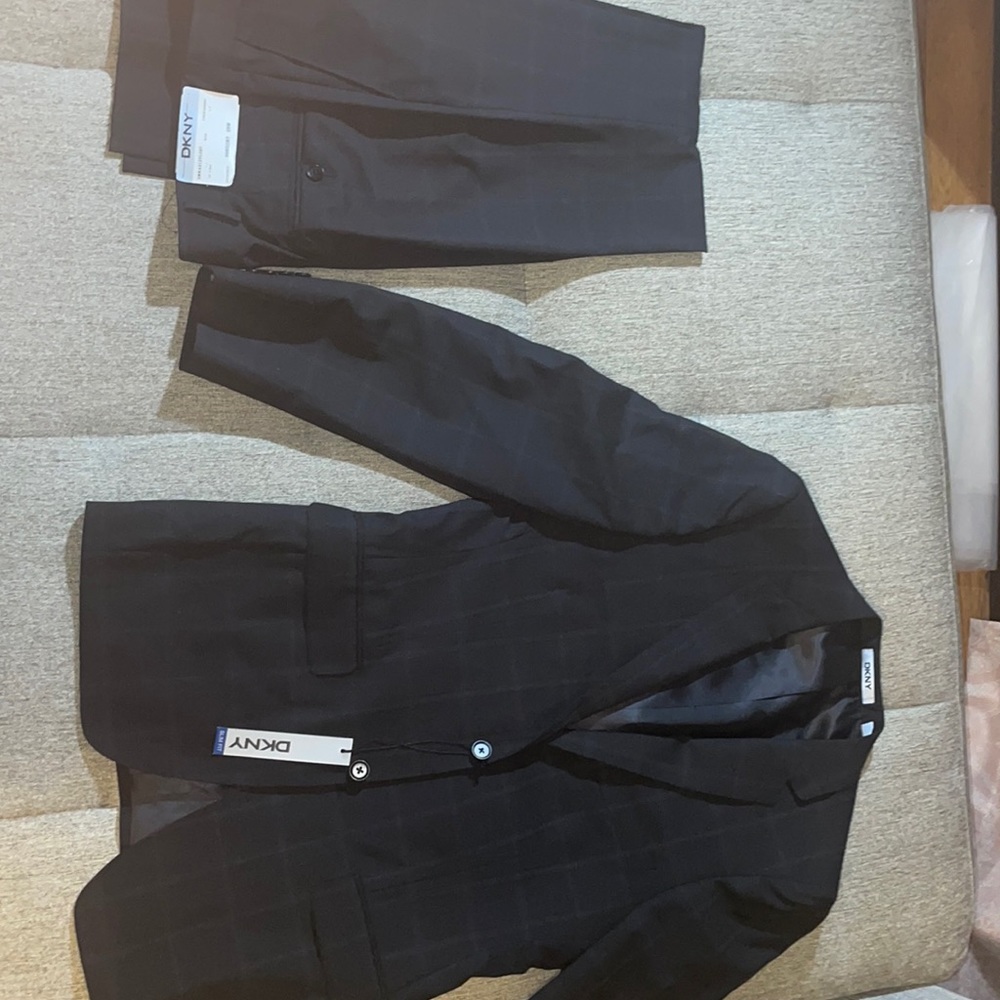 Suit with pant